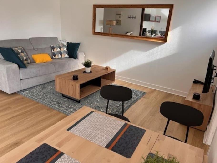 Calme Entre Et Circuit Apartment